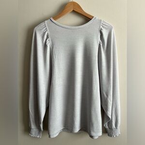 Banana Republic Women’s Grey Blouse Size Medium